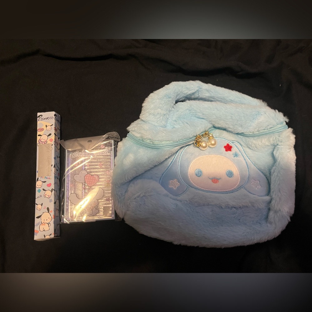 sanrio travel/makeup bag